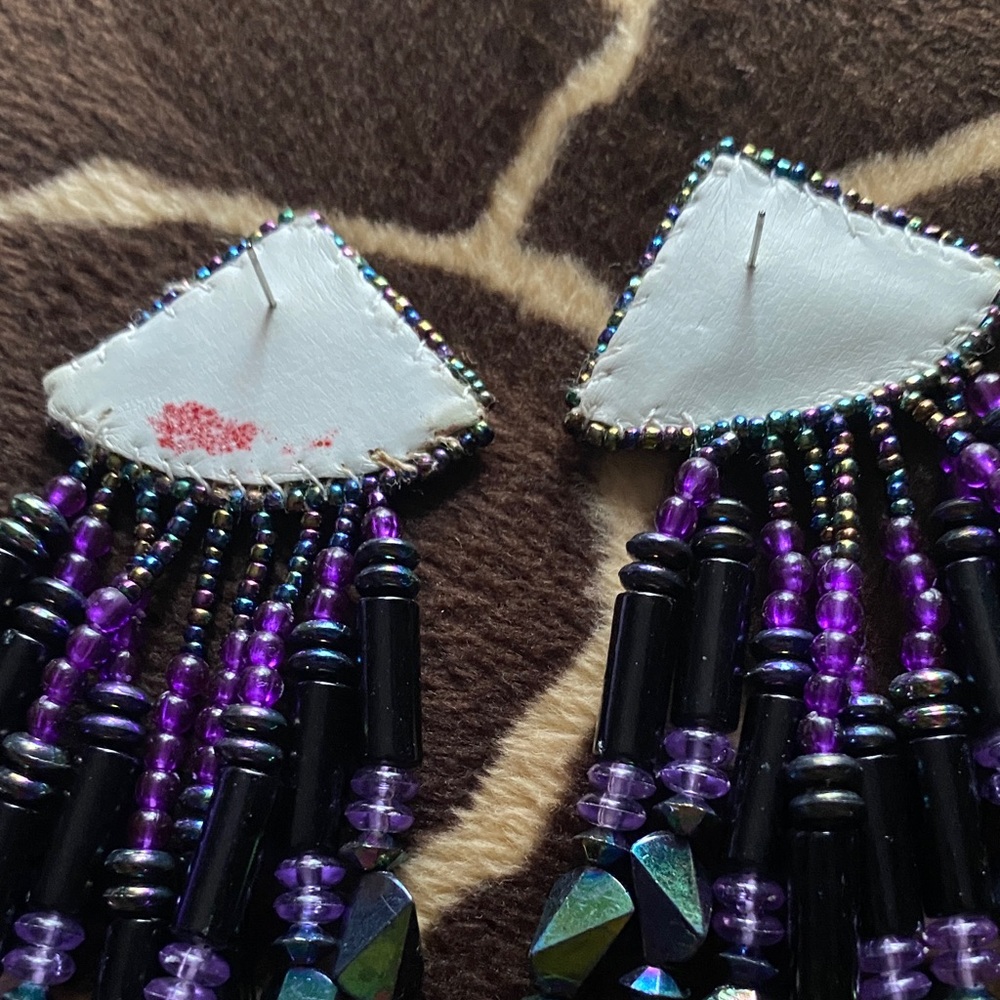 Vintage 90’s Beaded Statement Earrings with Purple and Black Accents - Picture 4 of 7